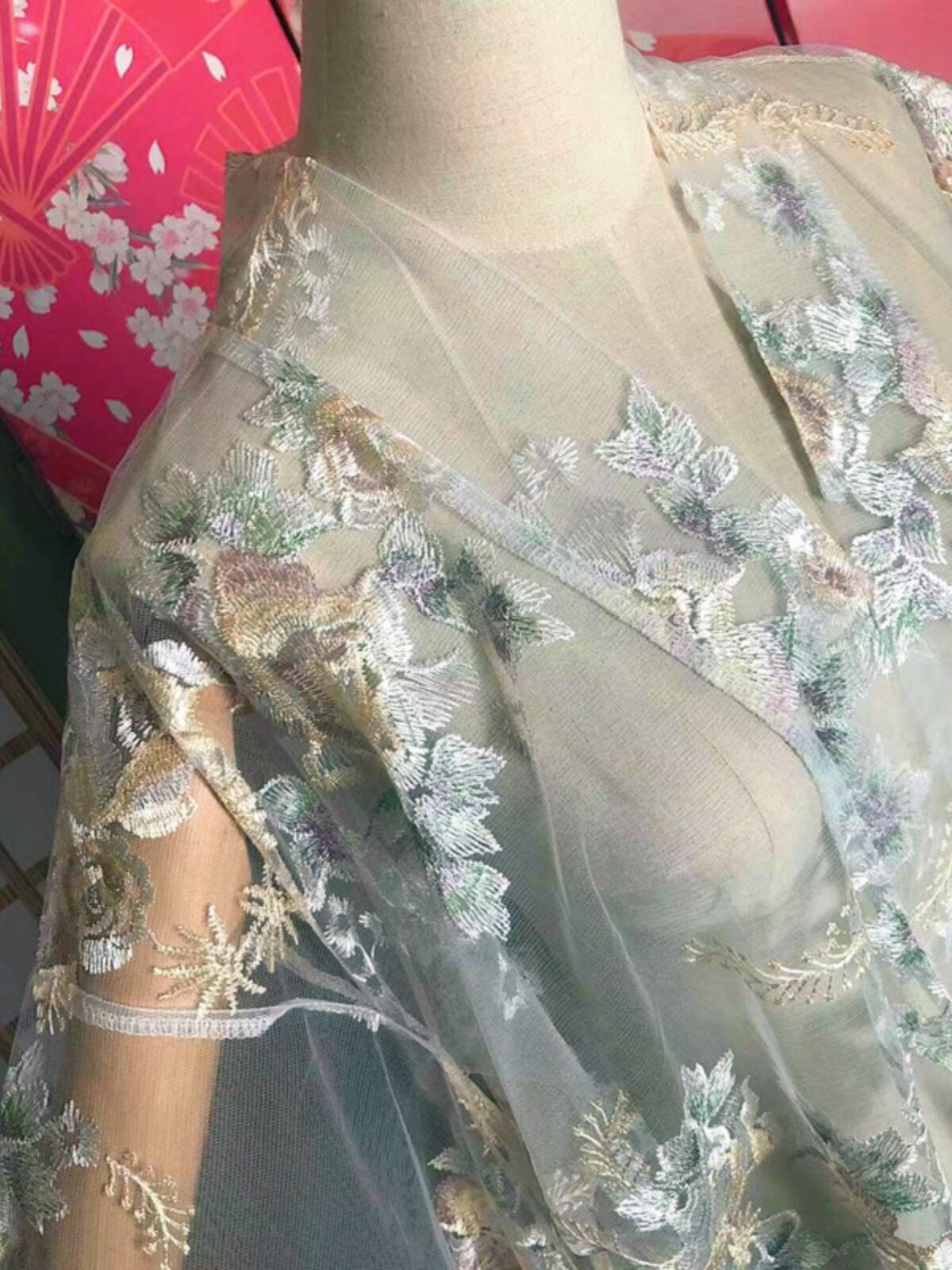 일본풍 시스루 자수 기모노, 긴 트레일이 달린 로브,  - Kimono Sheer Floral 리뷰 및 가격