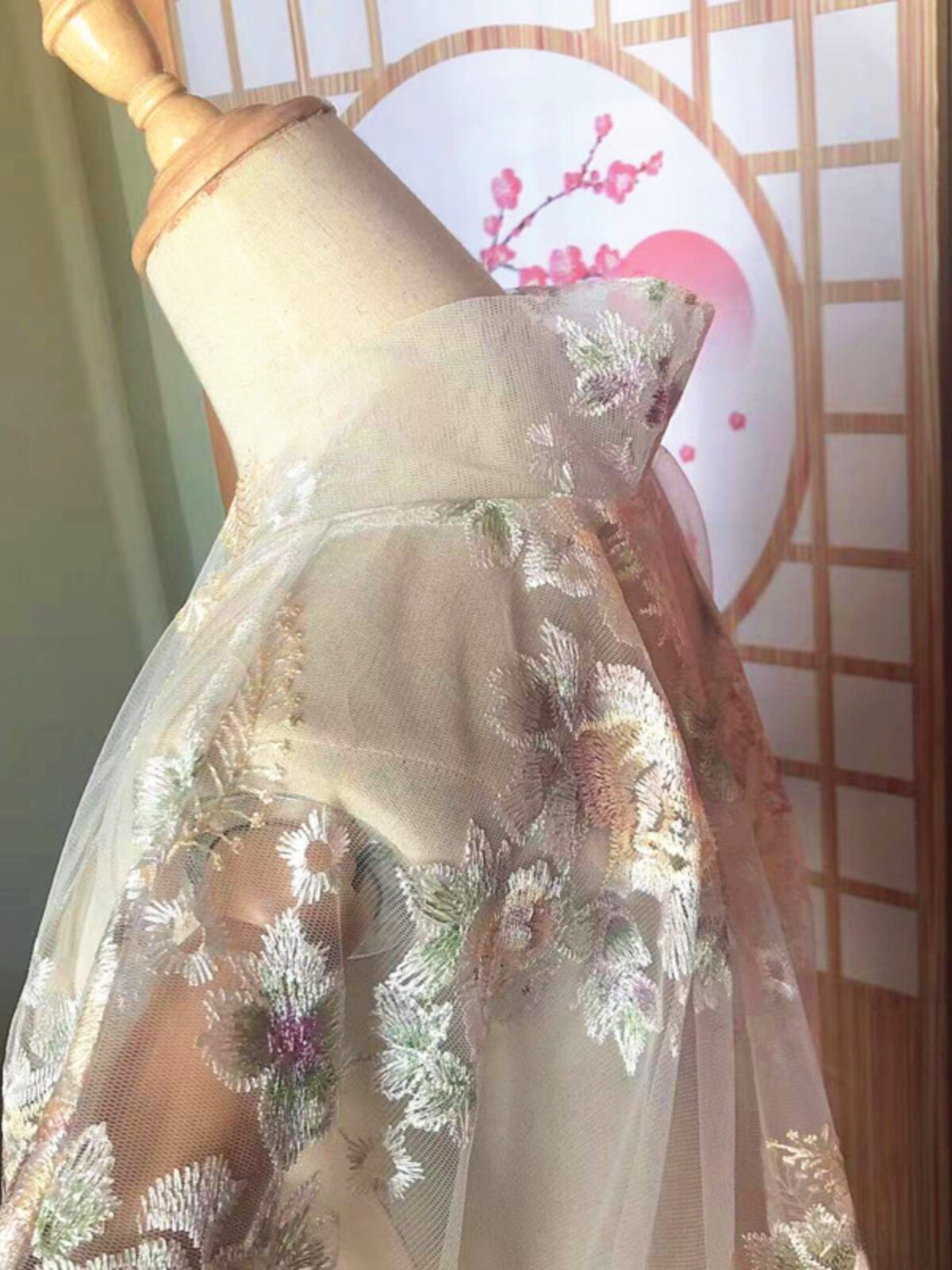 일본풍 시스루 자수 기모노, 긴 트레일이 달린 로브,  - Kimono Sheer Floral 리뷰 및 가격